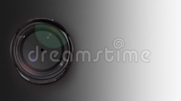 照相透镜上膜片的孔径视频的预览图