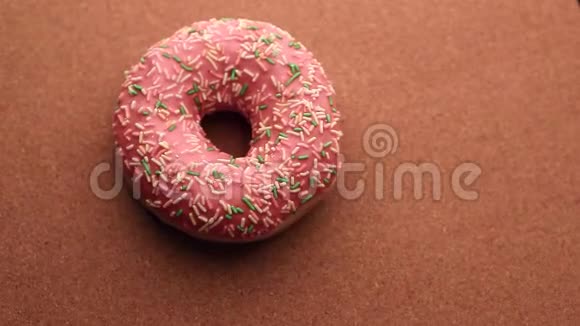 粉釉甜甜圈工作室品质视频的预览图