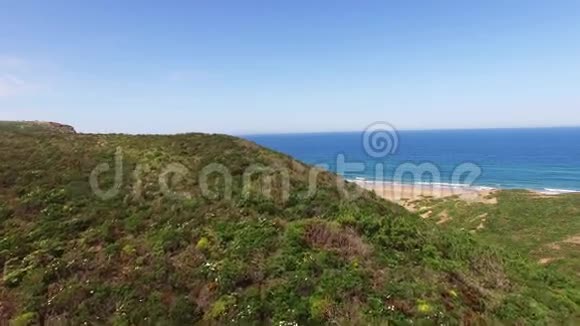 葡萄牙阿尔加维海岸国家南部普拉亚达科多马维拉多比斯波视频的预览图
