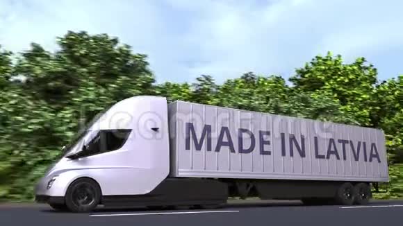 拖车卡车与MADE在拉特维亚文字在一边拉脱维亚进口或出口相关可循环3D动画视频的预览图