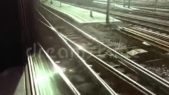 列车到达视频的预览图
