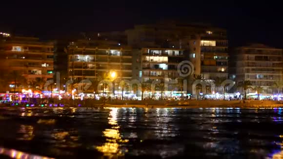 地中海沿岸的夜城视频的预览图