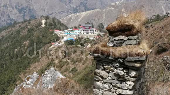 登波切寺修道院旅行徒步旅行祈祷洪堡珠穆朗玛峰4k视频的预览图