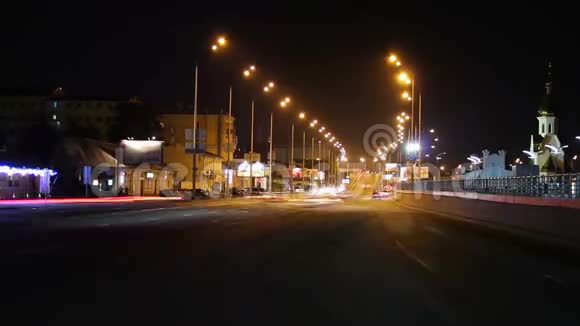城市高速公路的时间流逝车灯的痕迹夜晚视频的预览图