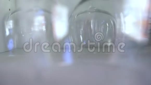 水晶透明葡萄酒杯视频的预览图