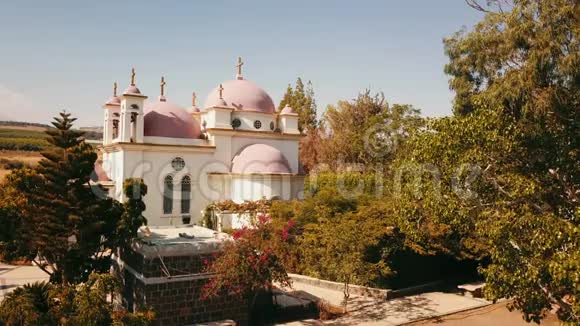 十二使徒的东正教加利利海锥虫空中景观视频的预览图