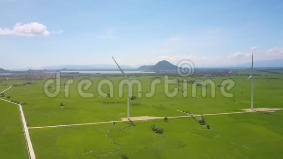 广绿谷空中观景风力涡轮机视频的预览图