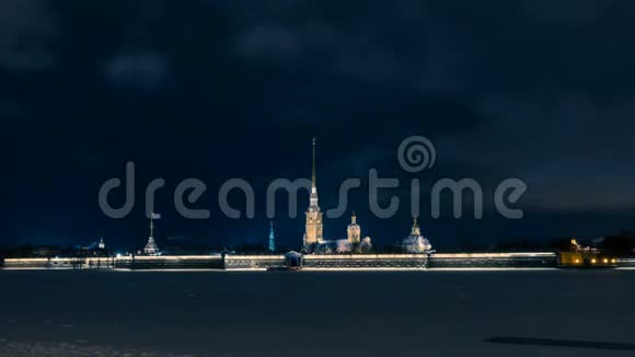 圣彼得堡保罗和彼得要塞夜景视频的预览图