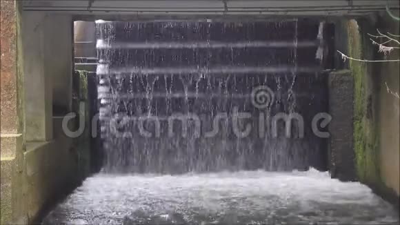 林堡的旧水磨轮视频的预览图
