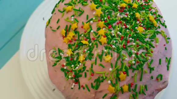 复活节蛋糕传统慢动作拍摄视频的预览图