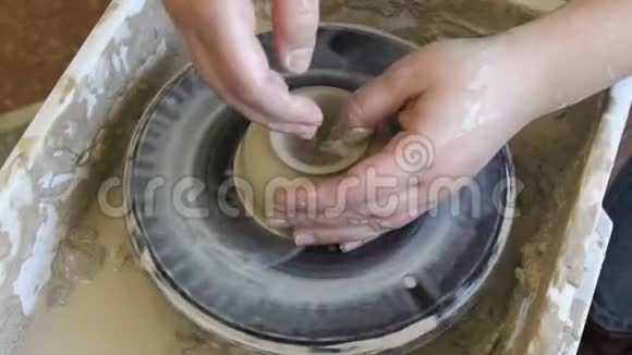 陶器技艺传统陶器制作陶瓷视频的预览图