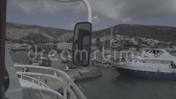埃隆达湾全景与斯皮纳隆加岛克里特岛克鲁斯希腊海岸灵感景观镜子视频的预览图