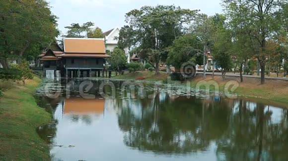 泰国传统住宅的景观视频的预览图