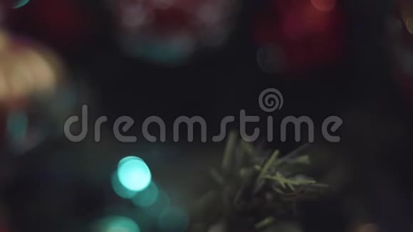 多利的圣诞和新年装饰摘要模糊的博克假日背景眨巴一下加兰圣诞节视频的预览图