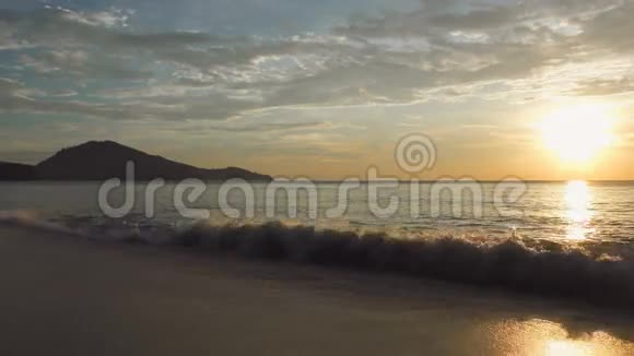 从海滨日落的照片视频的预览图
