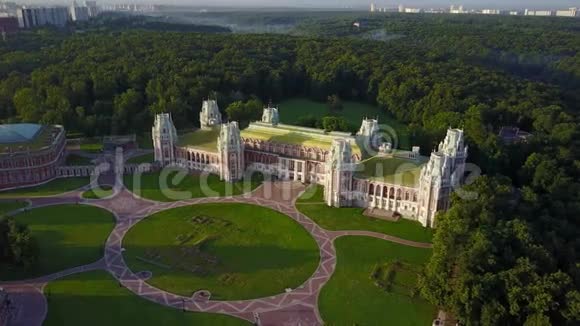 莫斯科查里西诺的埃卡捷琳娜女王宫殿视频的预览图