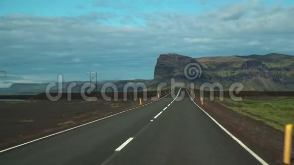 开车去冰岛视频的预览图