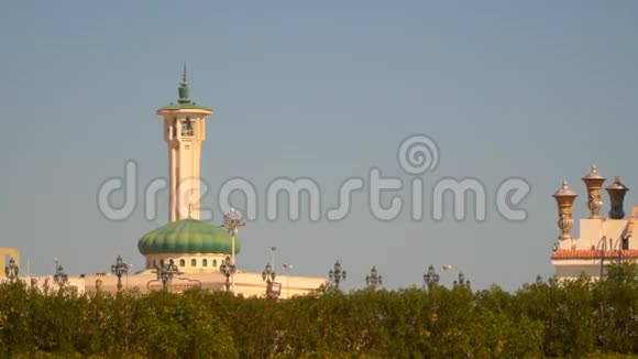 埃及沙姆沙伊赫蓝天清真寺视频的预览图