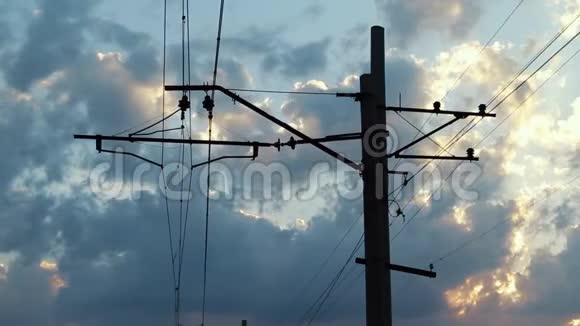 铁路联络网的支撑和线路视频的预览图