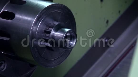 数控铣床生产工厂金属细节视频的预览图