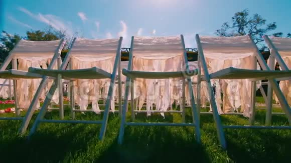婚礼上的椅子多莉视频的预览图