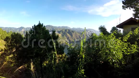 科迪勒拉山脉巨大的河流下面视频的预览图