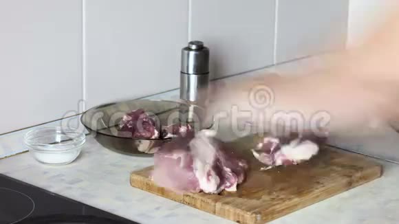 切肉为什什烤串时光流逝视频的预览图