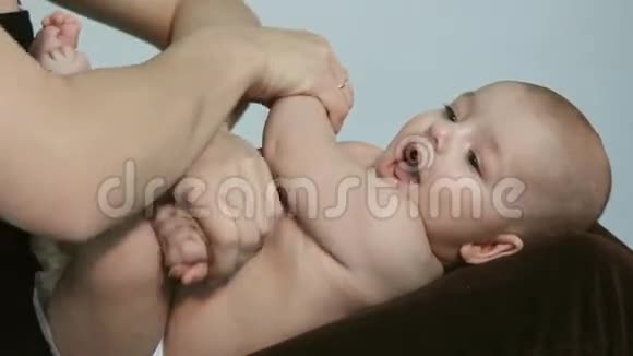 儿童体操疗法视频的预览图
