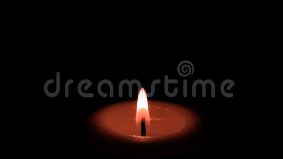 彩色蜡烛火焰视频的预览图