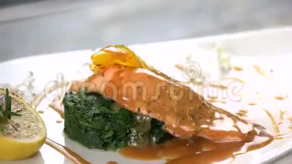 酱油鱼视频的预览图