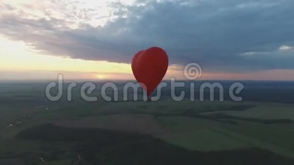 热气球飞行视频的预览图
