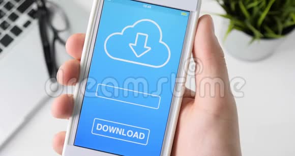 使用智能手机向云服务下载文件视频的预览图