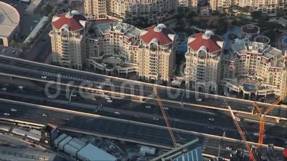 迪拜公路交通视频的预览图