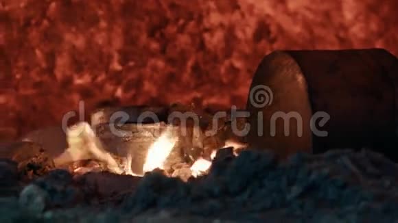 熔化铝棒金属加工工厂视频的预览图