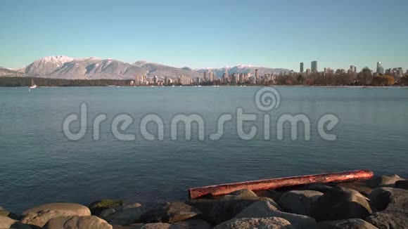 基齐拉诺海滩英国湾冬季温哥华4KUHD视频的预览图