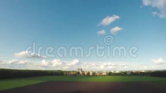 泰姆普斯市黎明场视频的预览图