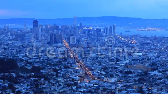 旧金山4K夜以继日视频的预览图