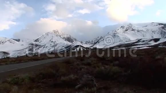 山雪山惠特尼2视频的预览图