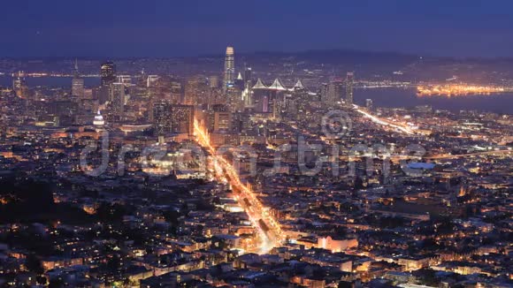 旧金山4K夜以继日视频的预览图