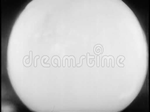 水晶球的特写视频的预览图