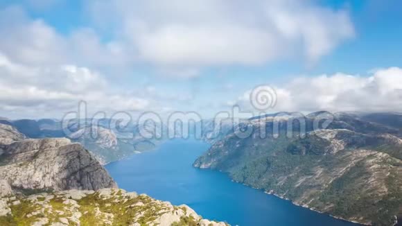 从空中俯瞰Lysefjord视频的预览图