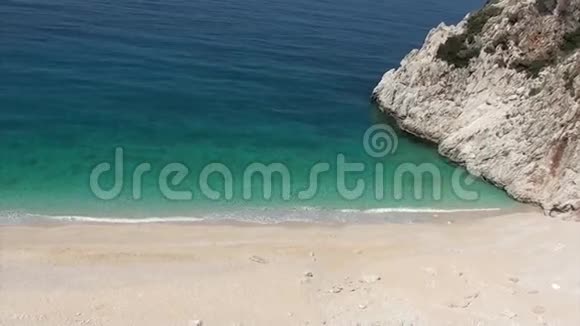 卡普塔斯海滩顶景角视频的预览图