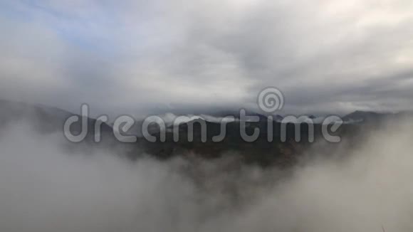 云在怀米亚峡谷移动视频的预览图