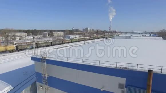 工厂大厦屋顶及庭院观景台视频的预览图