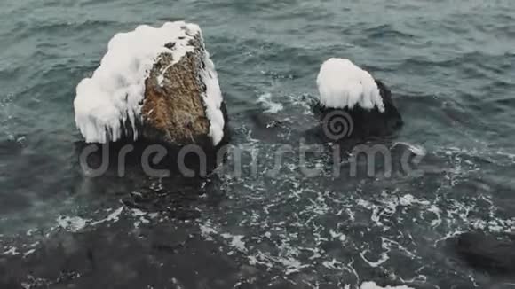 寒冷的冬天黑海敖德萨乌克兰视频的预览图