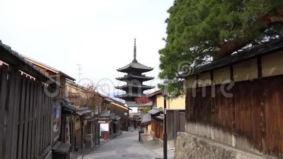 阪塔与京都古街视频的预览图