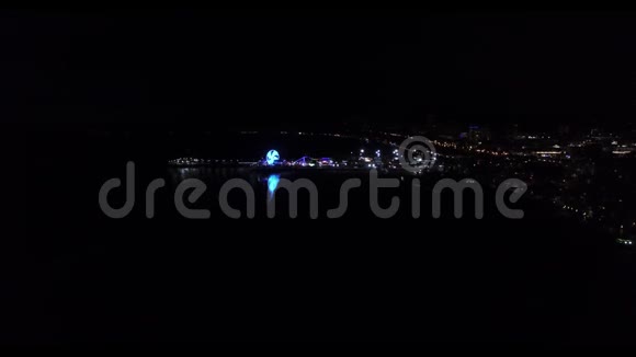 夜间马里布摩天轮远远观视频的预览图