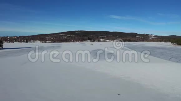 雪花景观无人机镜头视频的预览图