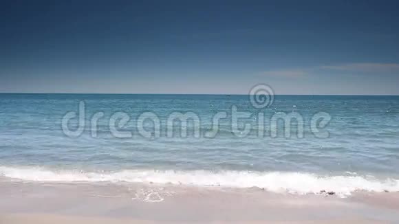 在法国CoteDAzur的海岸线视频的预览图
