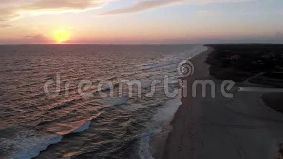 南塔基特米科梅海滩日落空中4k镜头视频的预览图